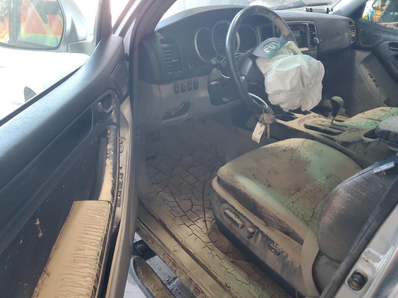 Toyota 4Runner Sr5