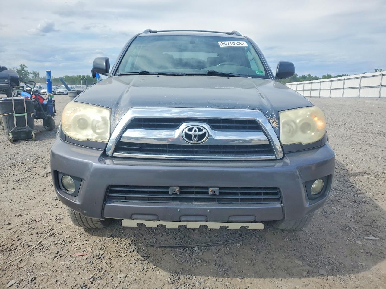 Toyota 4Runner Sr5