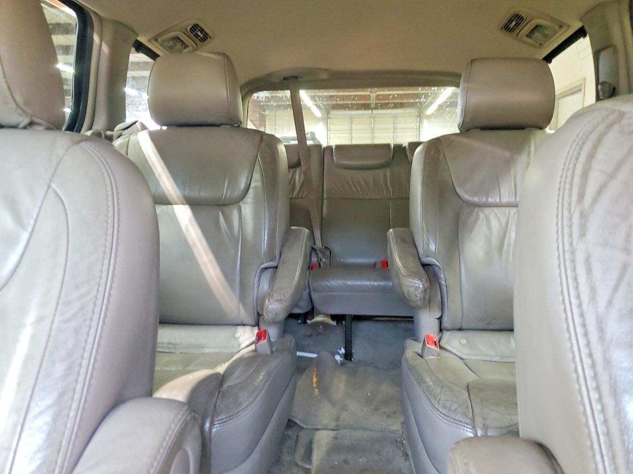 Toyota Sienna Xle 7-passenger