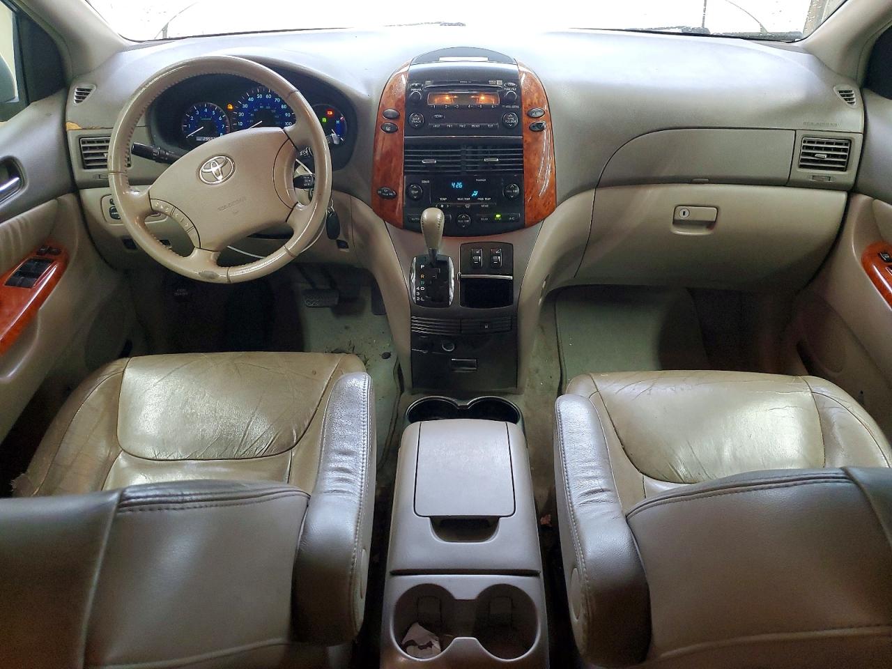 Toyota Sienna Xle 7-passenger