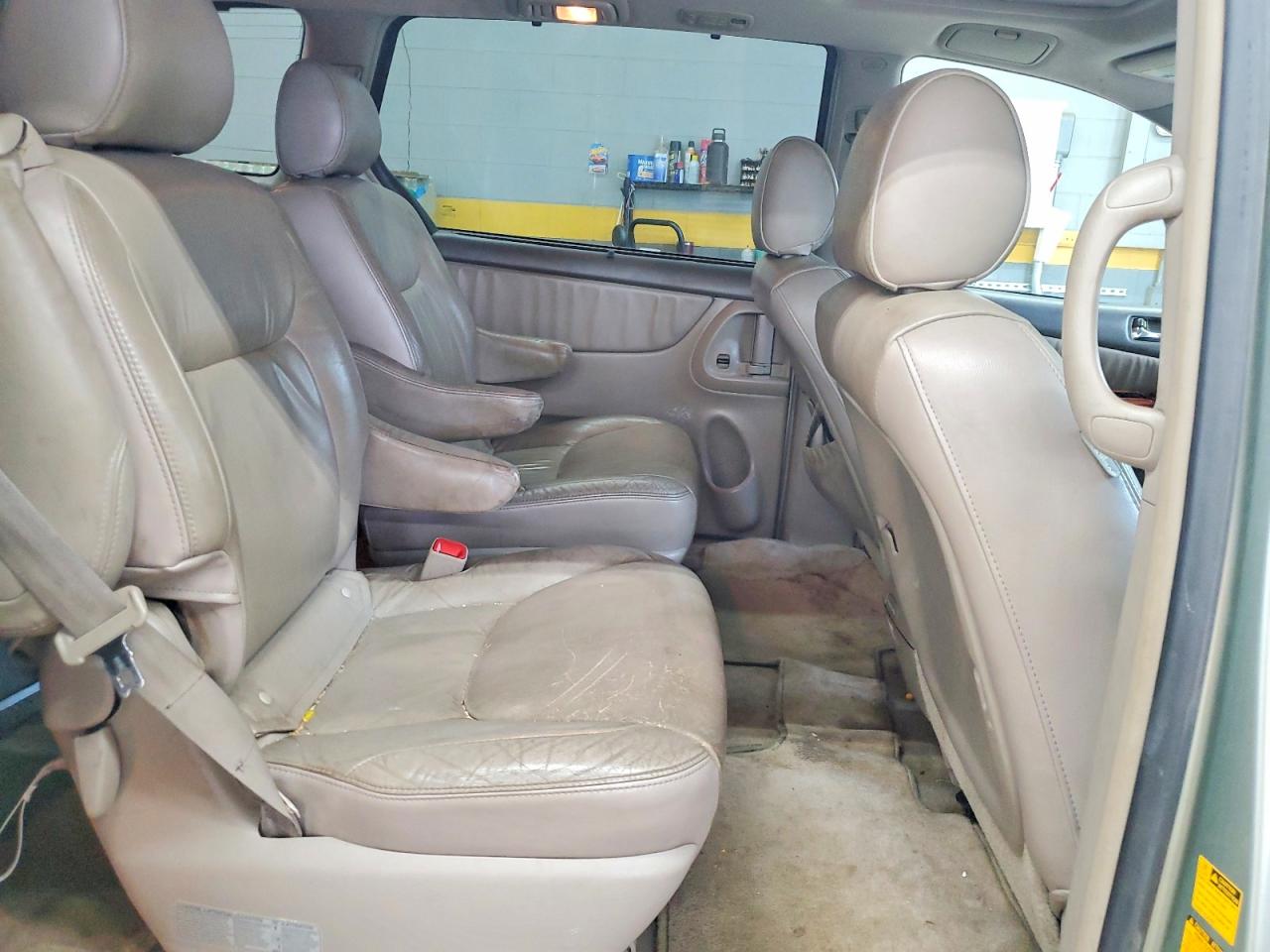 Toyota Sienna Xle 7-passenger