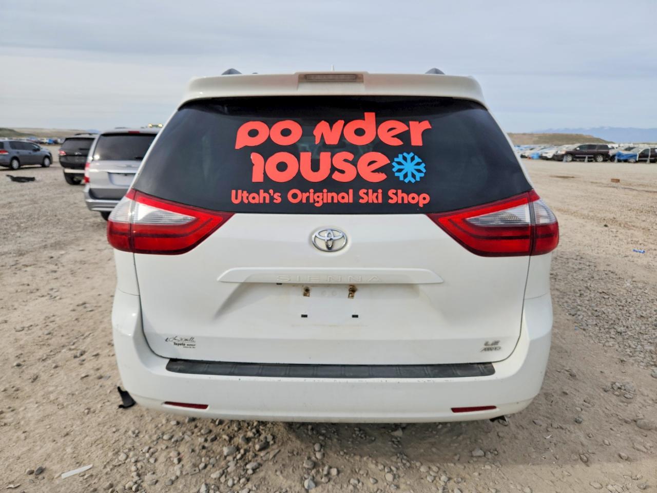 Toyota Sienna Le 7-passenger