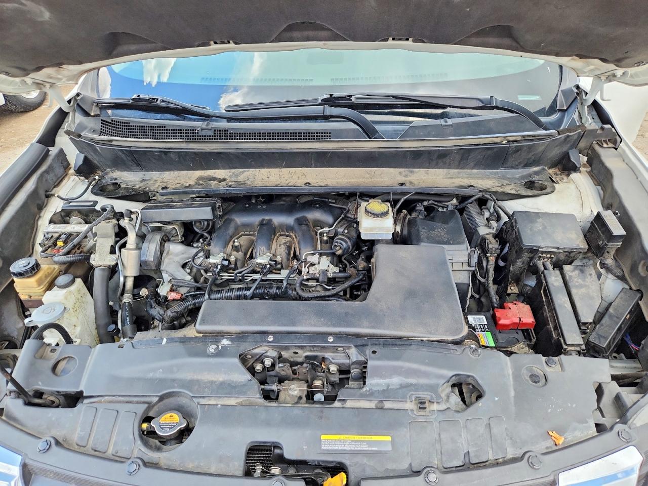 Nissan Pathfinder Sv
