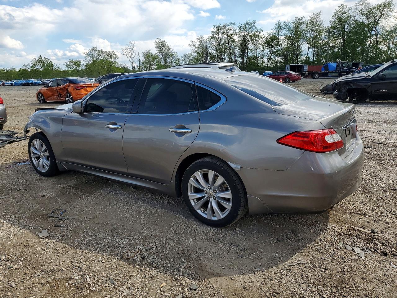 INFINITI M56 X