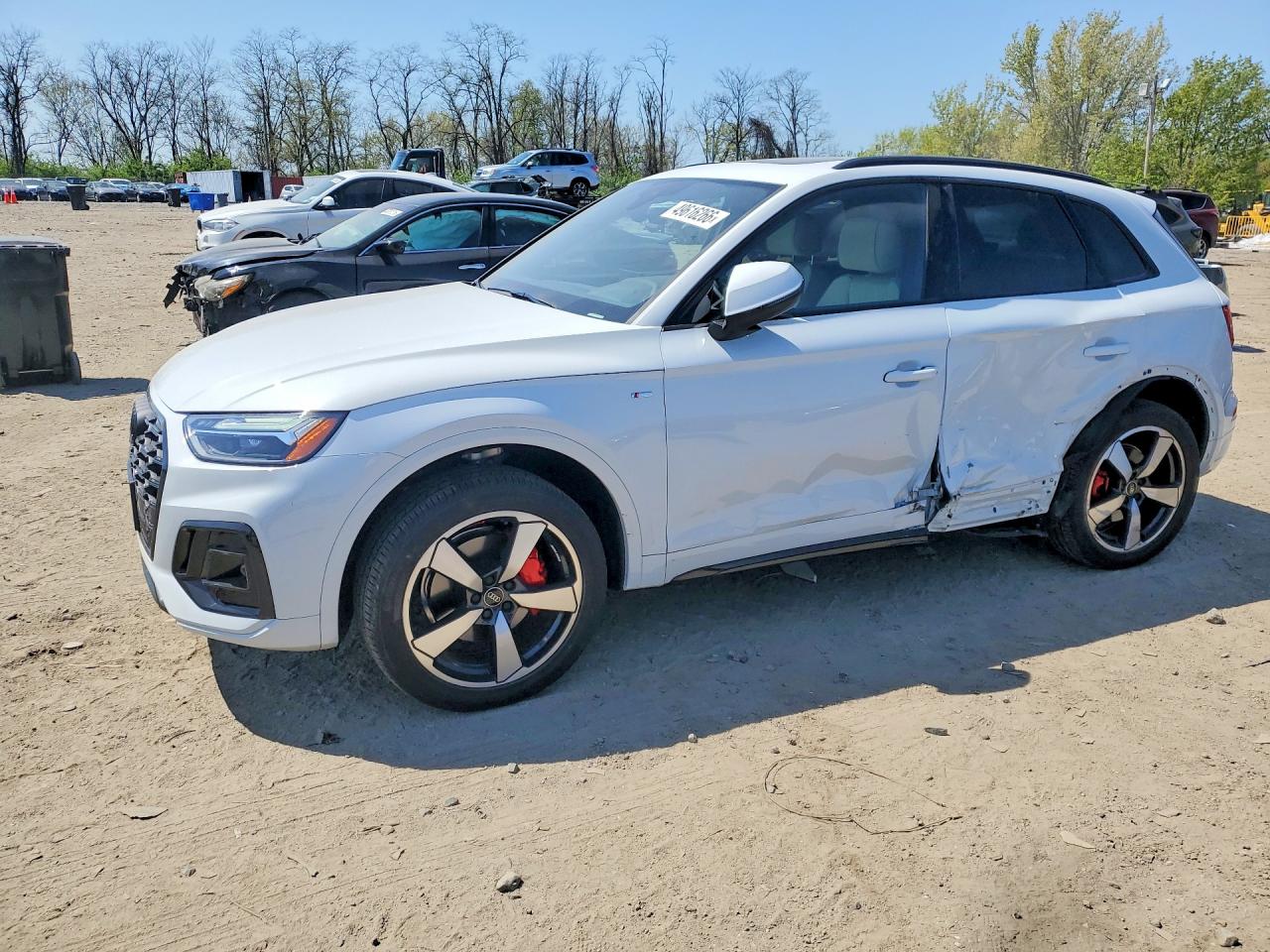 Salvage Audi Q5 Image