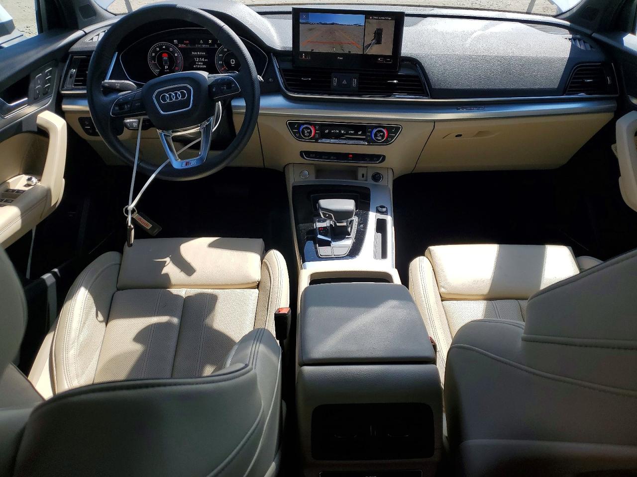 Audi Q5 Premium Plus 45