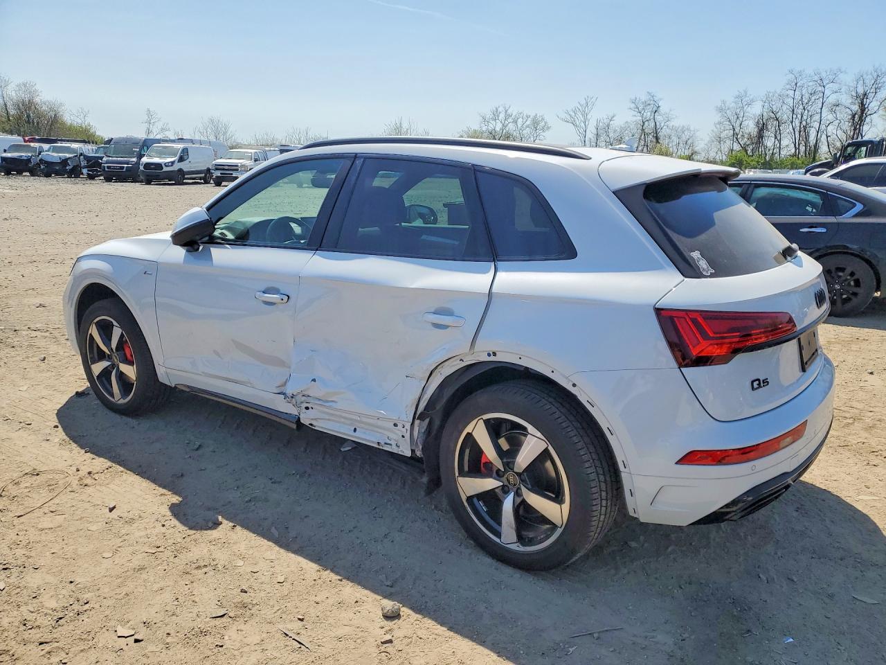Audi Q5 Premium Plus 45