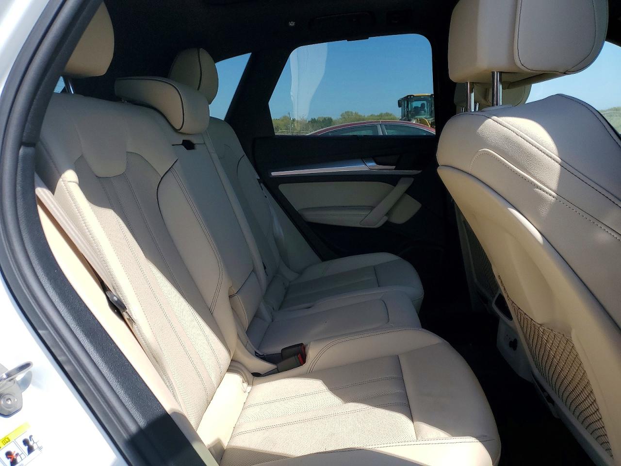 Audi Q5 Premium Plus 45