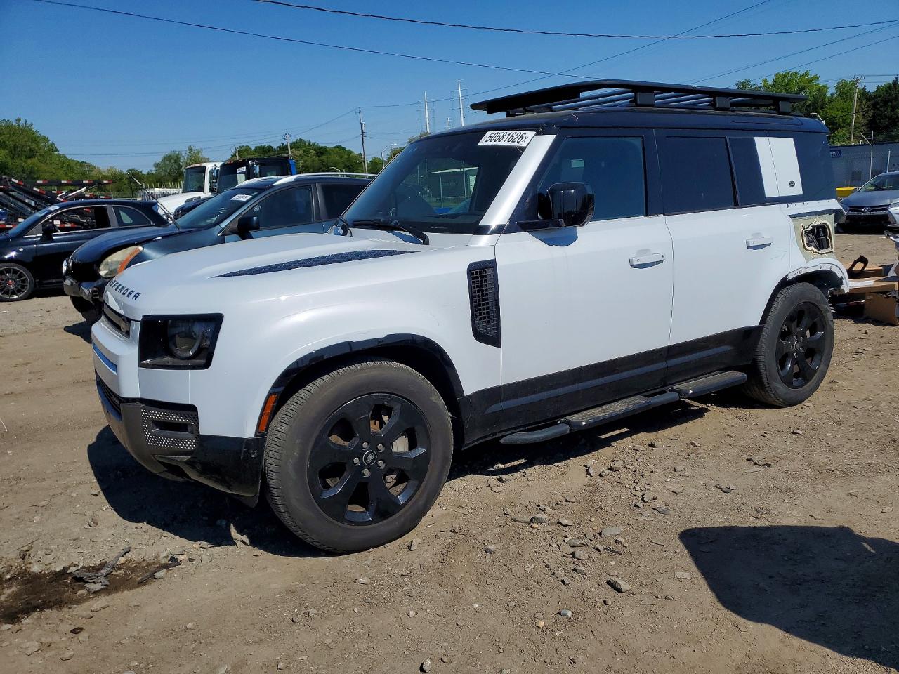 Salvage Land Rover Defender Image