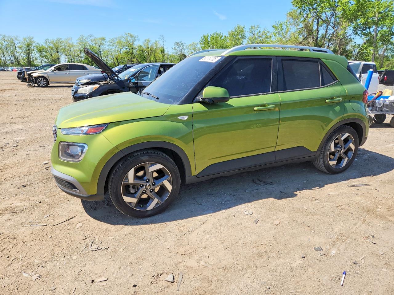 Salvage Hyundai VENUE Image