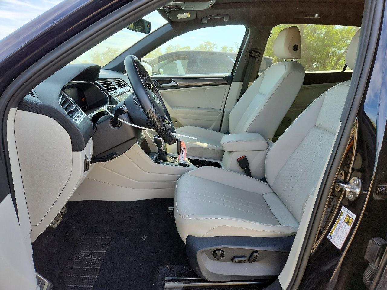 Volkswagen Tiguan Se R-line Black