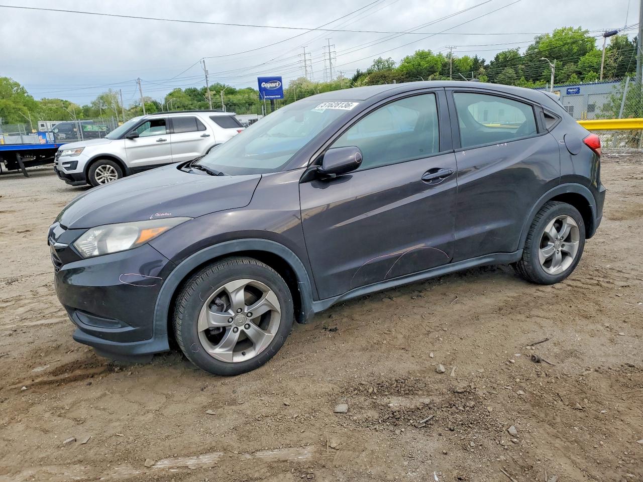 Salvage Honda HR-V Image