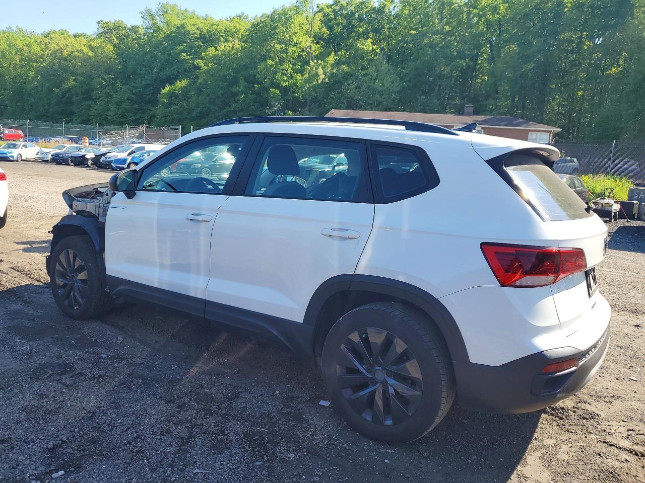 Volkswagen Taos S