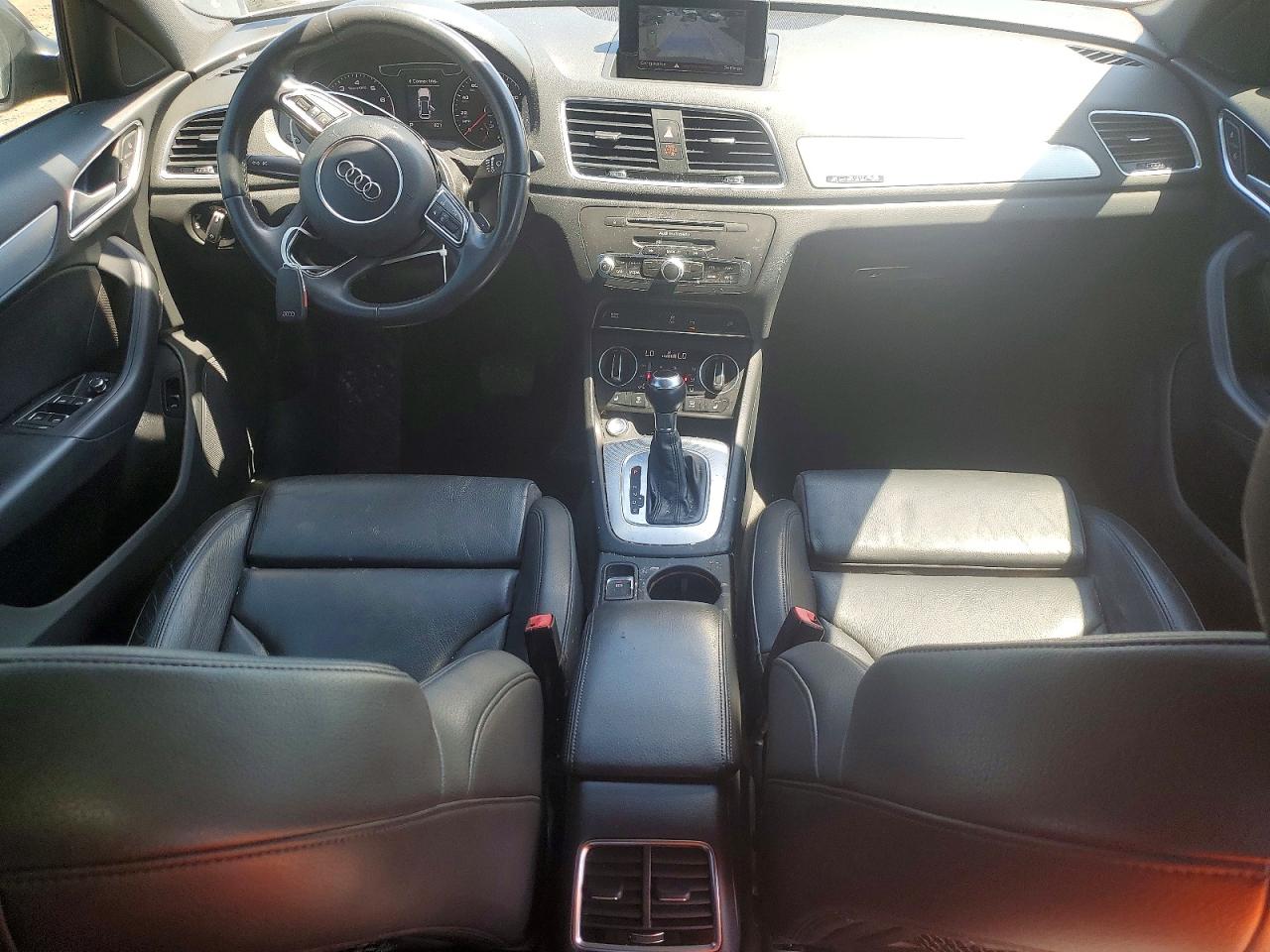 Audi Q3 Premium