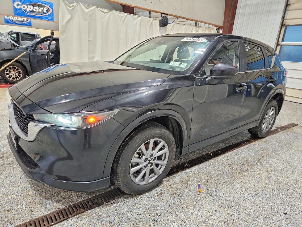 Salvage Mazda Cx Image
