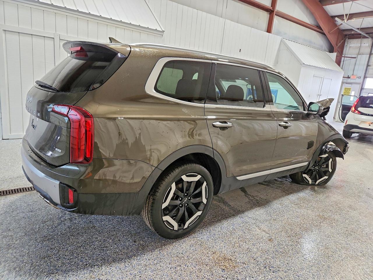 Kia Telluride S