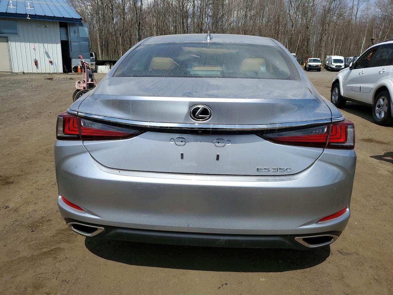 Lexus Es Base