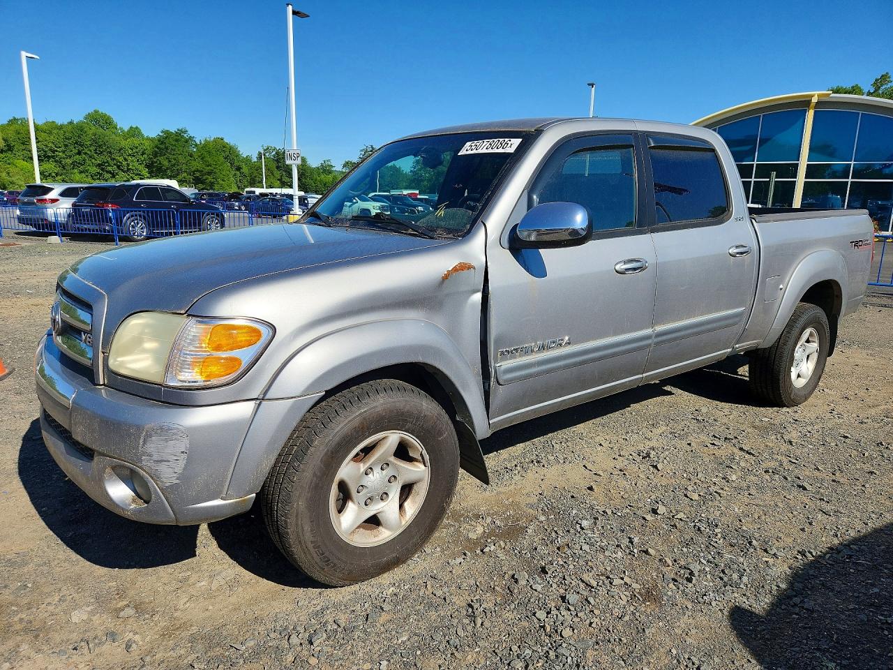 Salvage Toyota Tundra Image