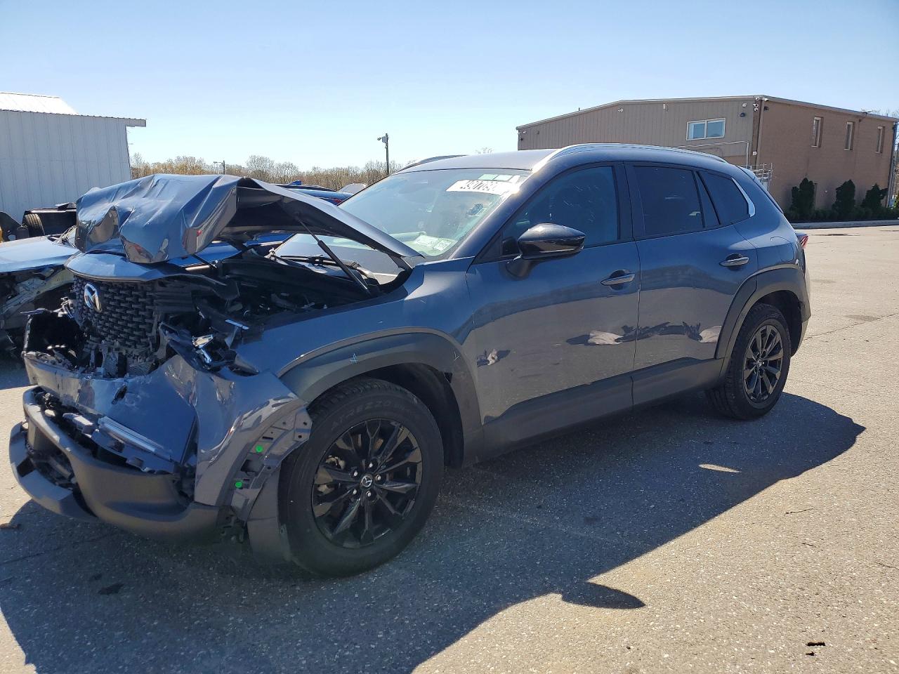 Salvage Mazda Cx Image