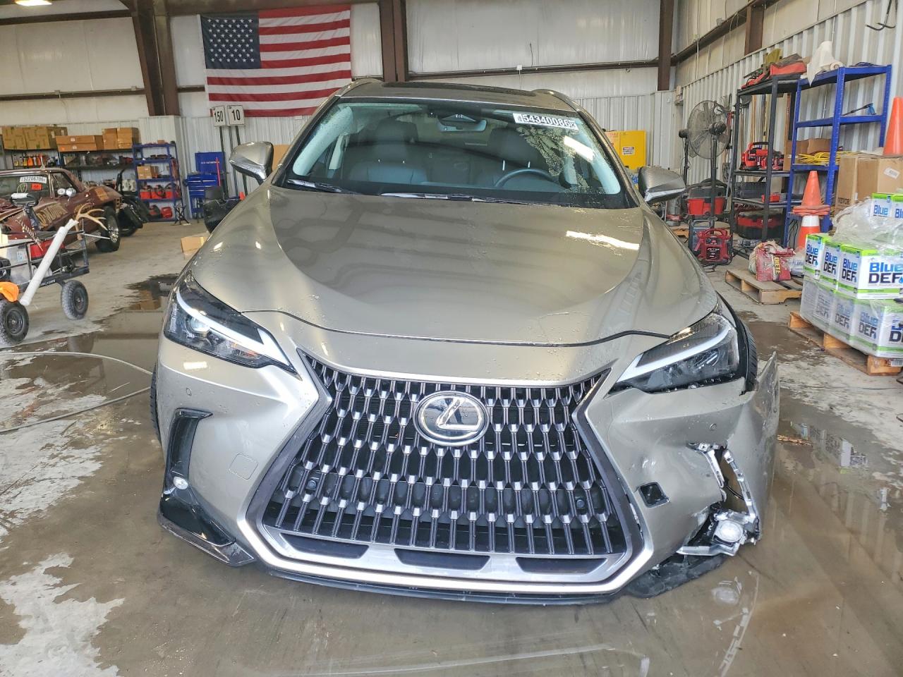 Lexus NX Base