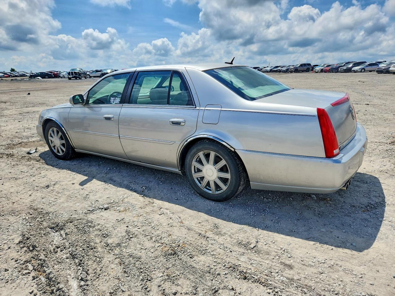 Cadillac DTS