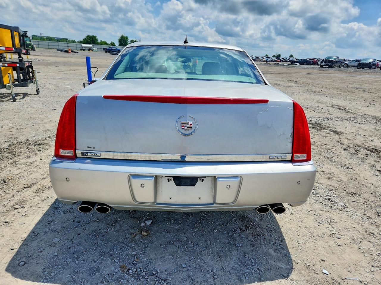 Cadillac DTS