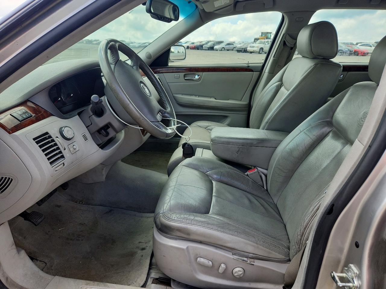 Cadillac DTS