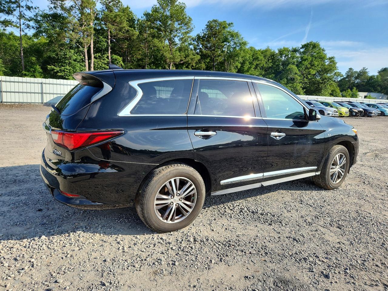 INFINITI Qx Base