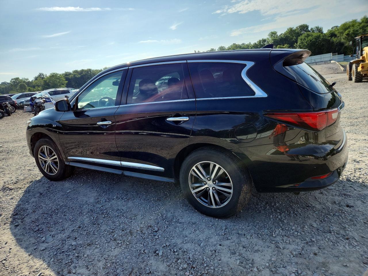 INFINITI Qx Base