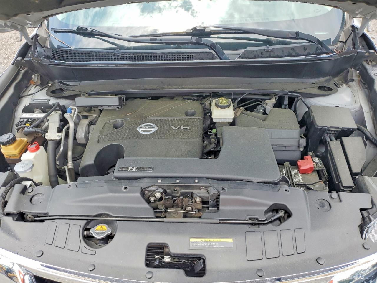 Nissan Pathfinder S