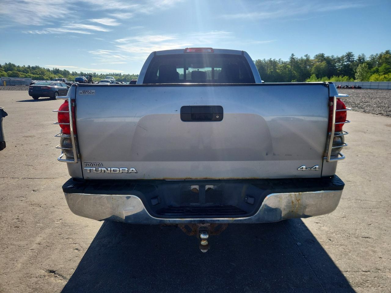 Toyota Tundra Grade