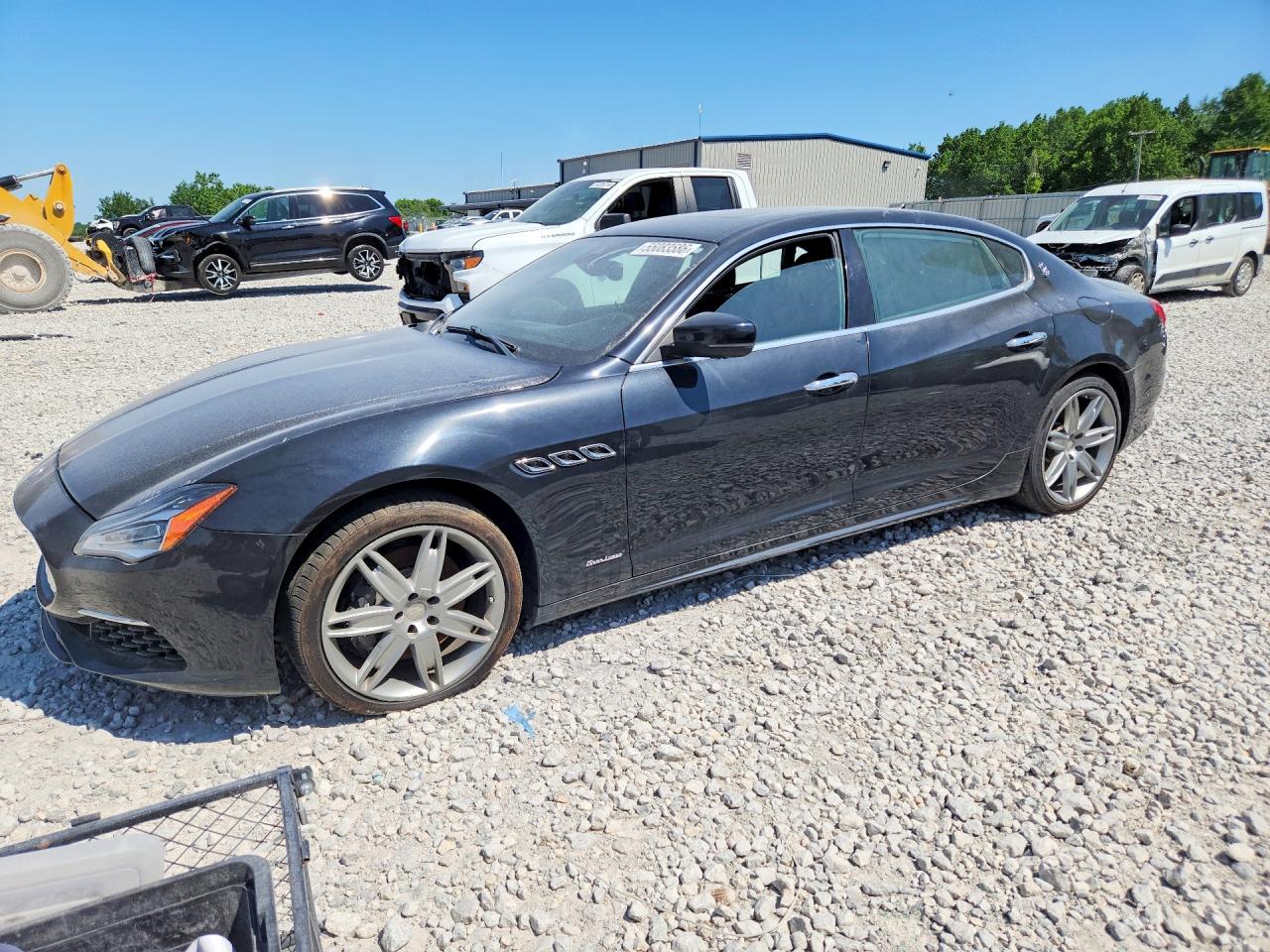 Salvage Maserati Quattropor Image
