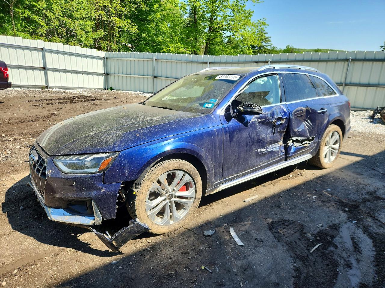 Salvage Audi A4 Image