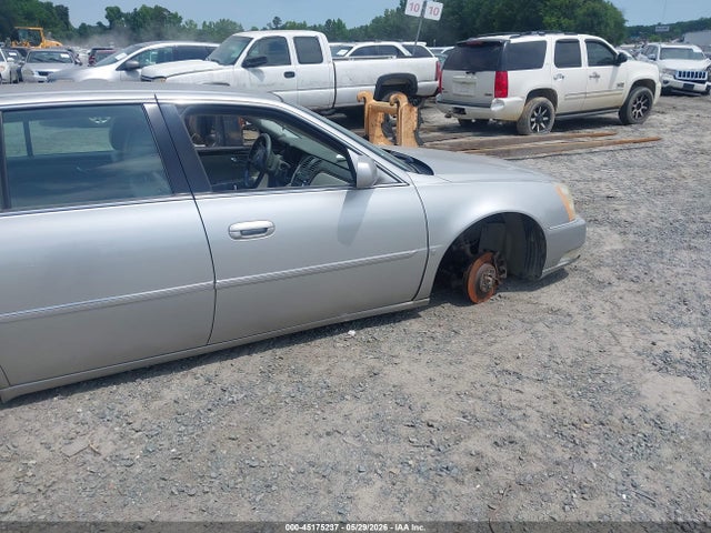 Cadillac DTS 1sb