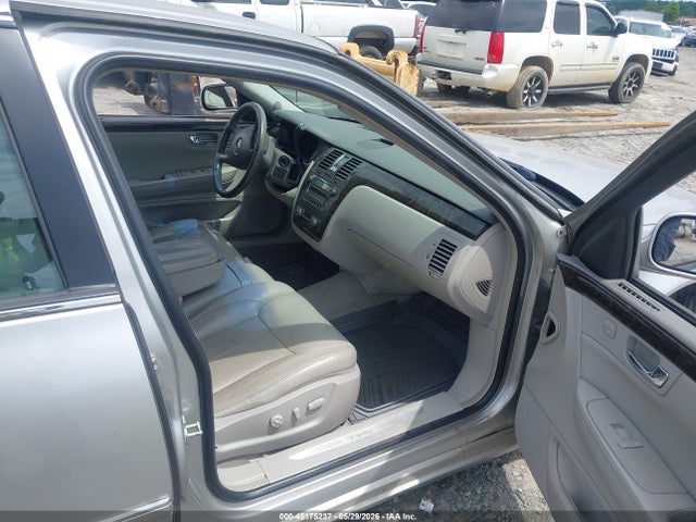 Cadillac DTS 1sb