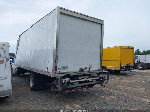 Freightliner M2 106