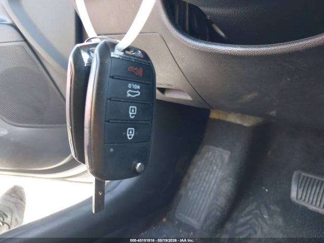 Kia Rio S