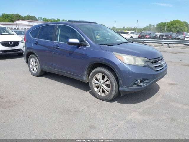 Salvage Honda CR-V Image
