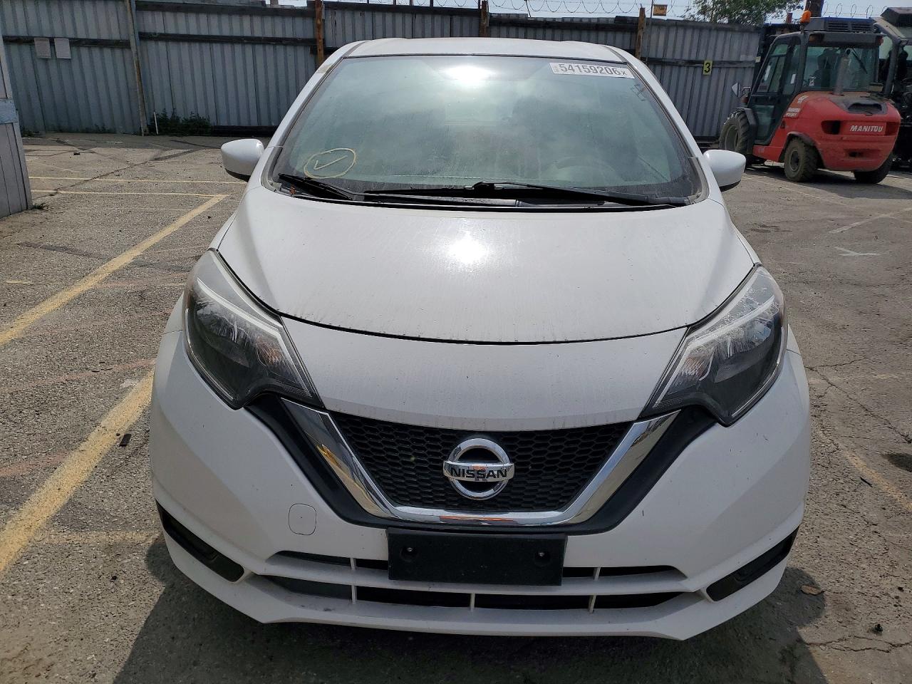 Nissan Versa S Plus