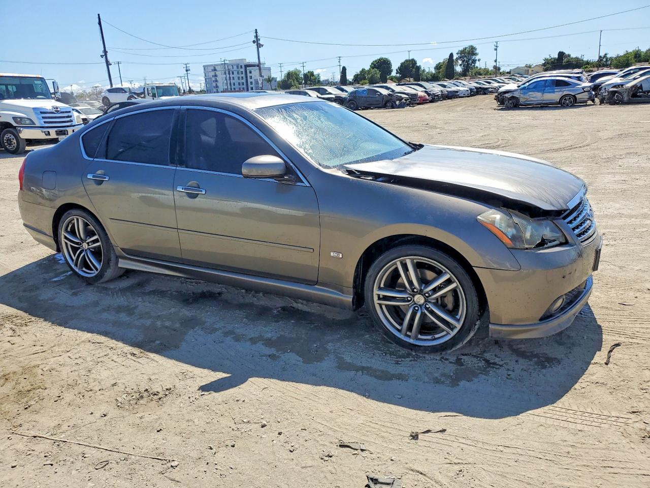 INFINITI M35 Base