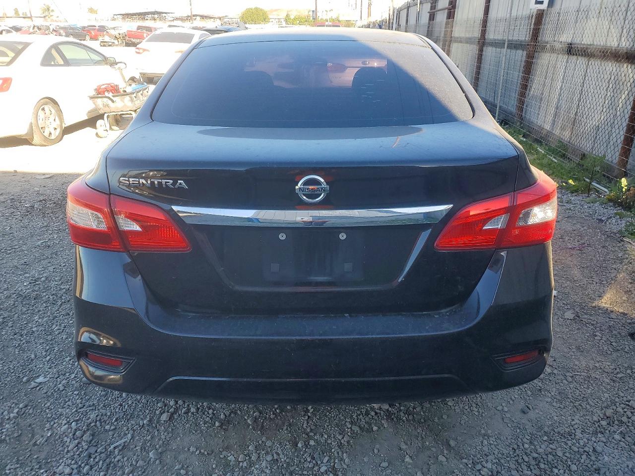 Nissan Sentra S
