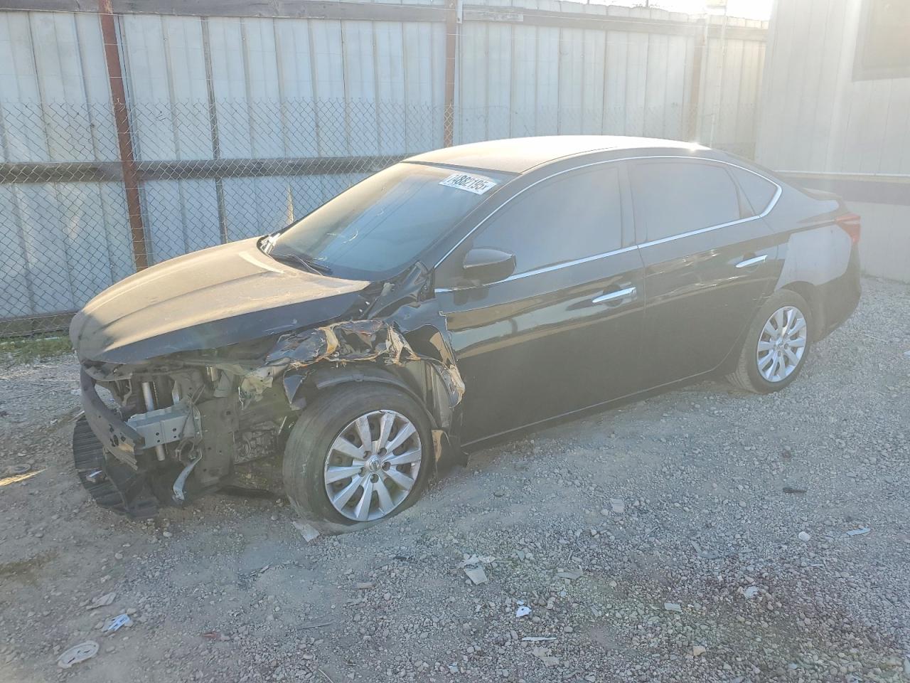 Salvage Nissan Sentra Image