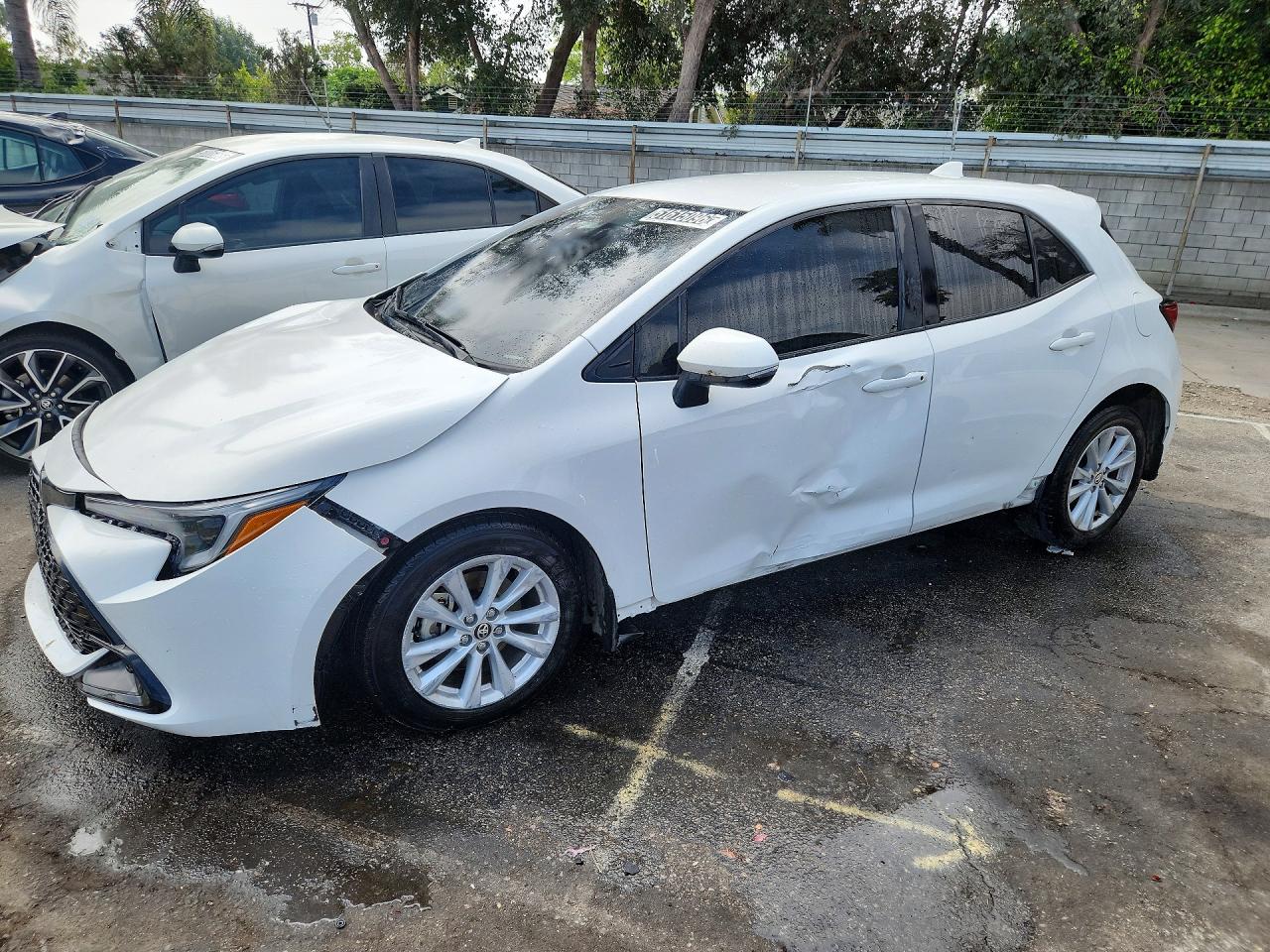 Salvage Toyota Corolla Image