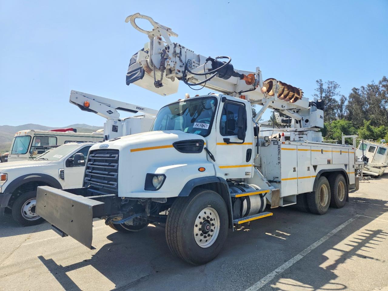 Freightliner 114sd