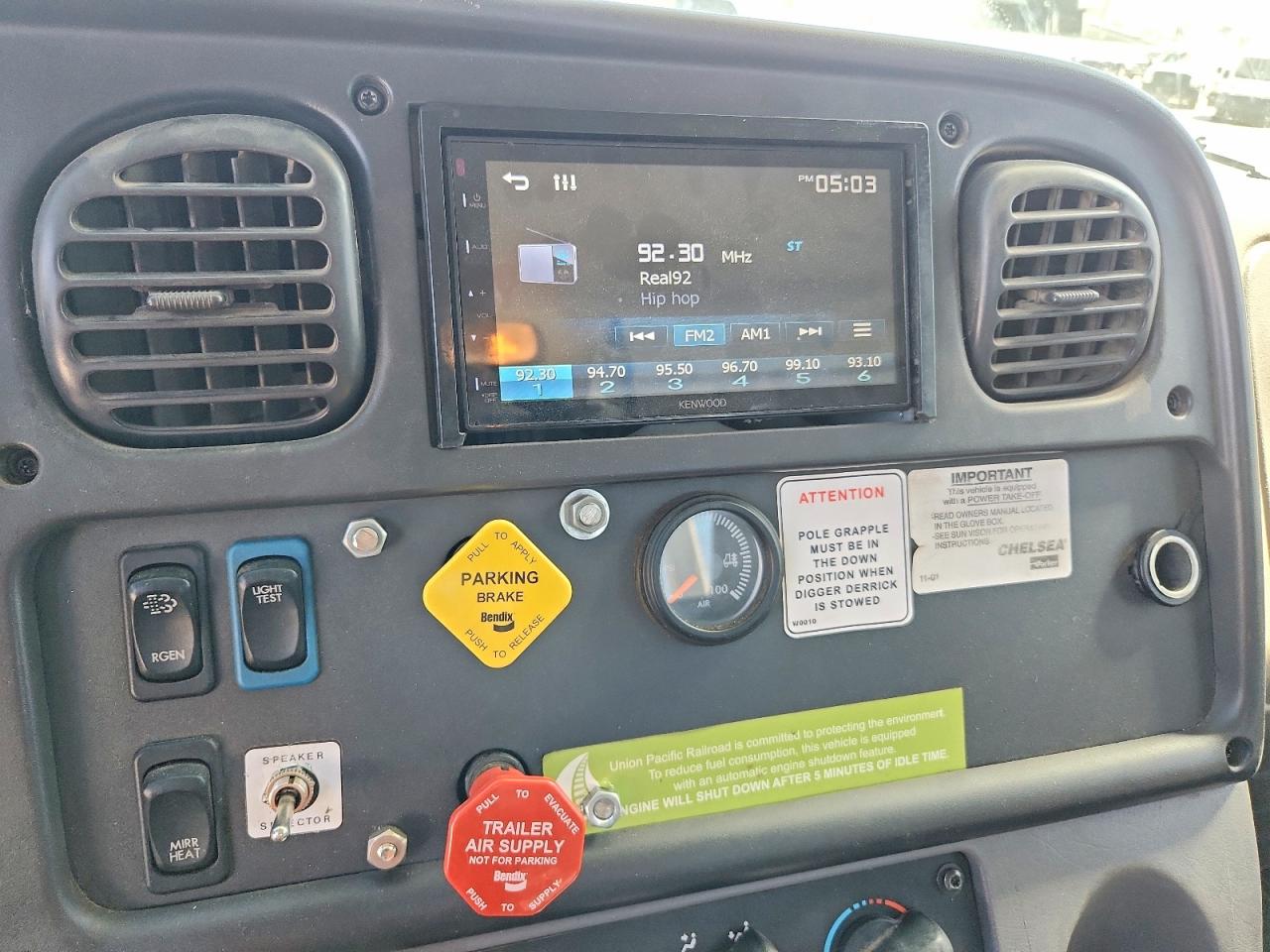 Freightliner 114sd