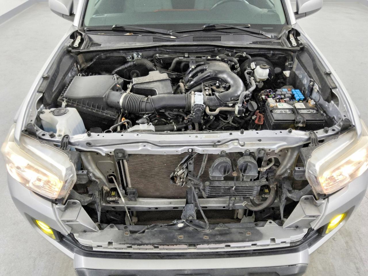 Toyota Tacoma Sr5 V6