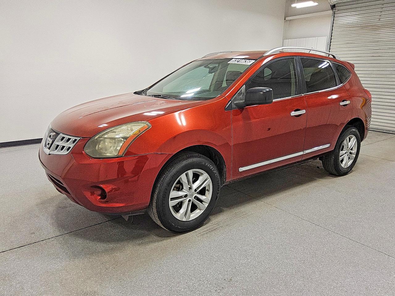 Salvage Nissan Rogue Image