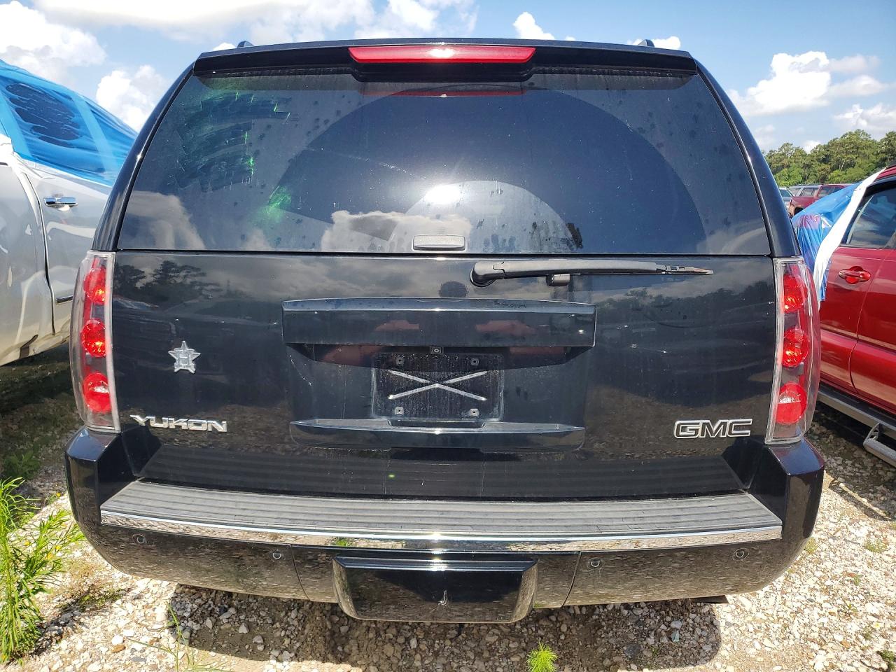 GMC Yukon Denali