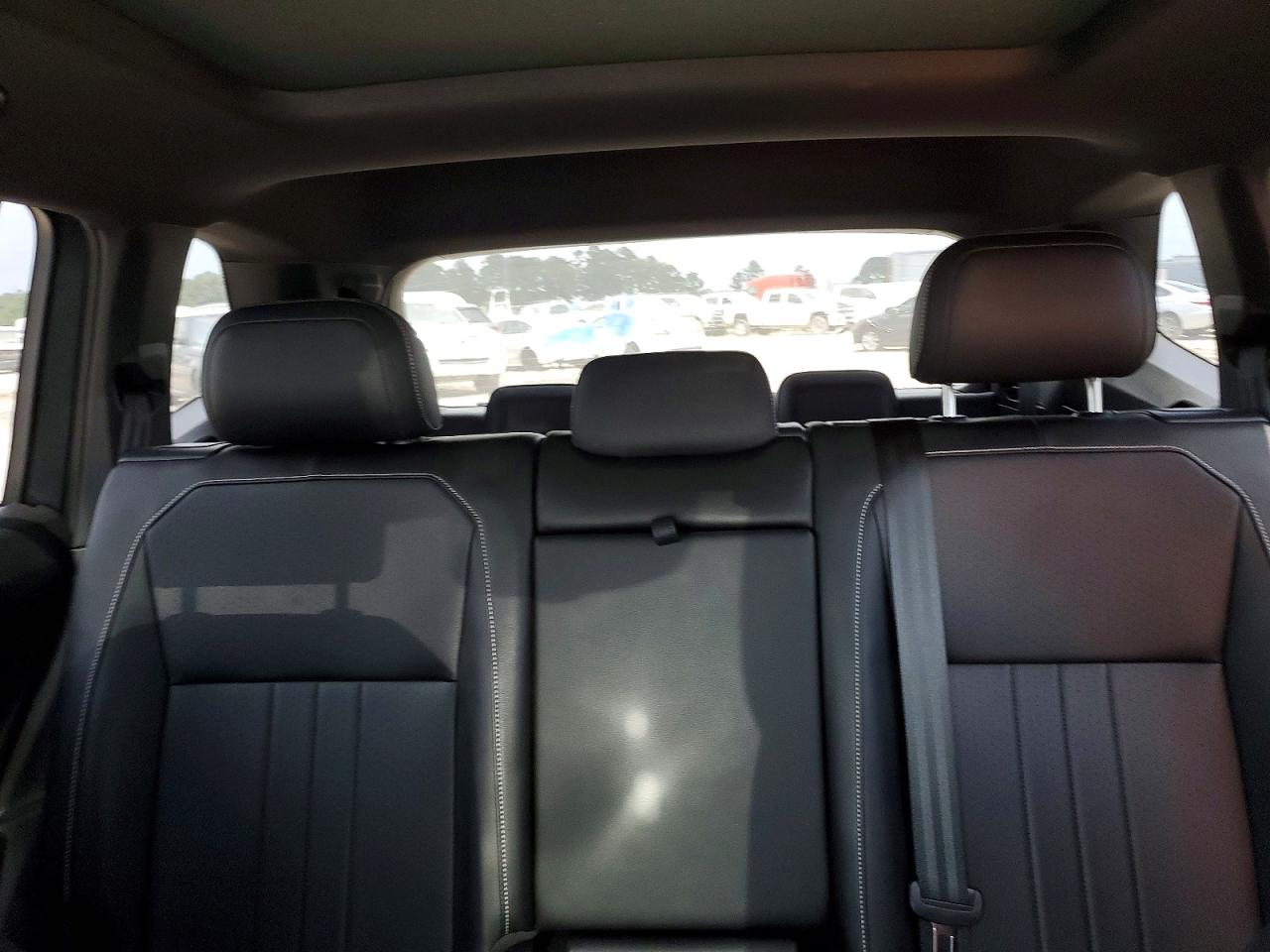 Volkswagen Tiguan Se R-line Black