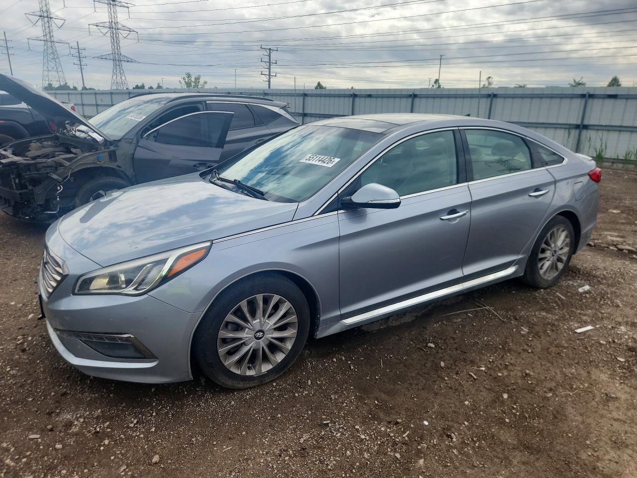 Salvage Hyundai SONATA Image